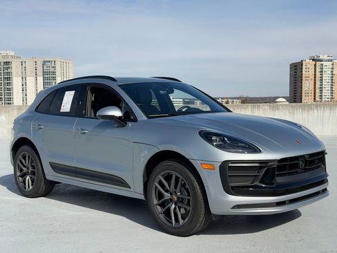 New 2026 Porsche Macan Turbo image 9