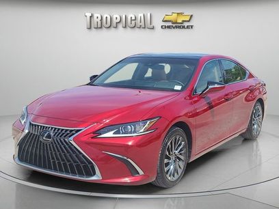 Used 2024 Lexus ES 350 w/ Technology Package