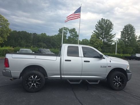 Used 2016 RAM 1500 Tradesman w/ Popular Equipment Group AWD/4WD image 9