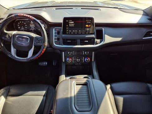 Used 2022 GMC Yukon SLE w/ Gmc Pro Safety Plus Package image 12