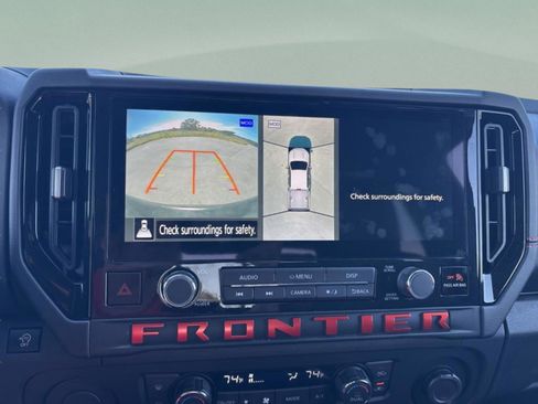 Used 2026 Nissan Frontier Pro-X w/ Pro-X Convenience Package RWD image 17