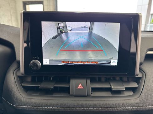 Used 2024 Toyota RAV4 XLE FWD image 24