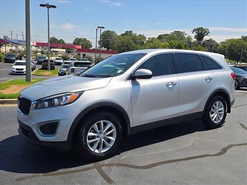 Used 2018 Kia Sorento L FWD image 7