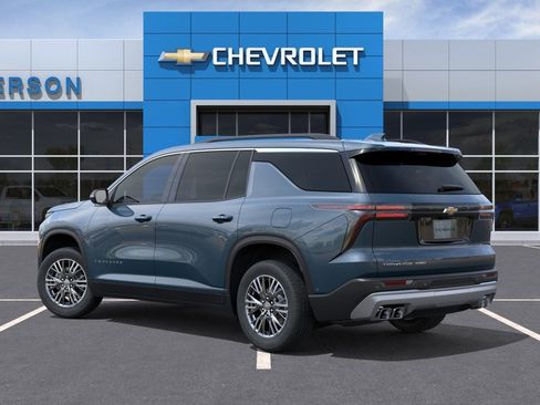 New 2026 Chevrolet Traverse LT image 6