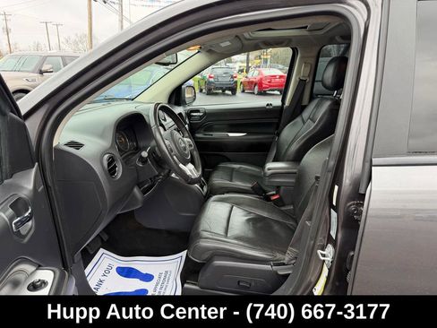 Used 2017 Jeep Compass High Altitude AWD/4WD image 9