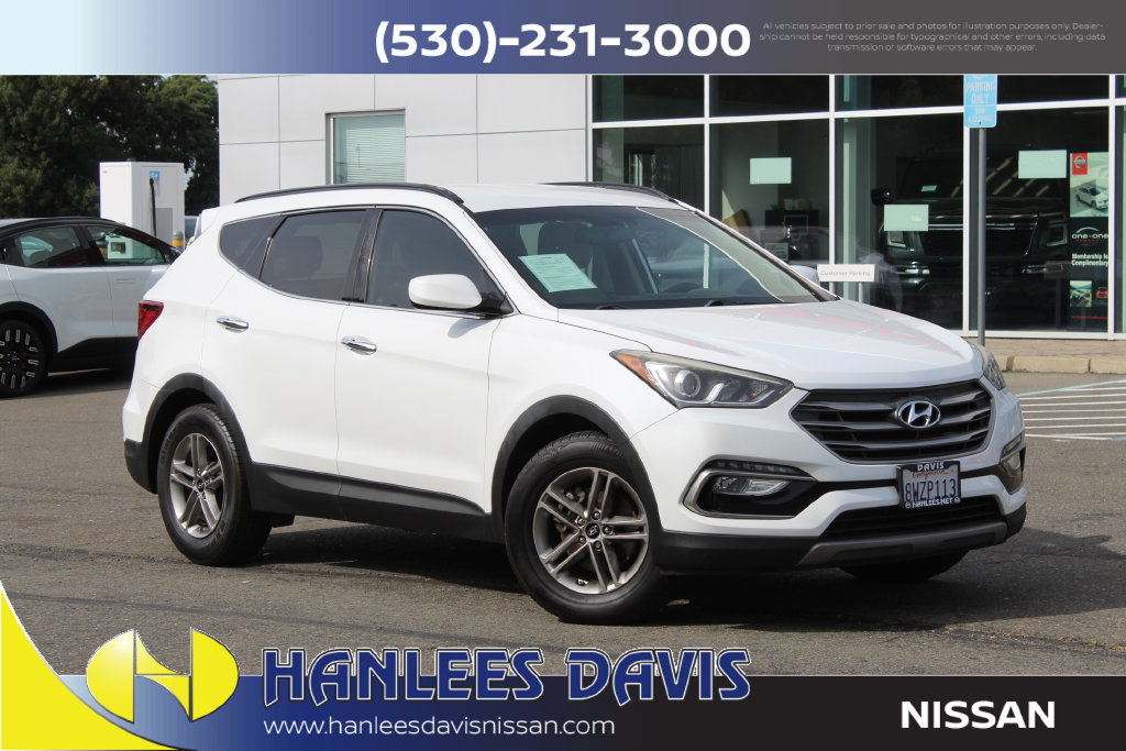 Used 2017 Hyundai Santa Fe Sport FWD image 1