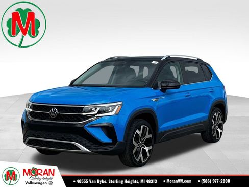 Used 2023 Volkswagen Taos SEL AWD/4WD image 1