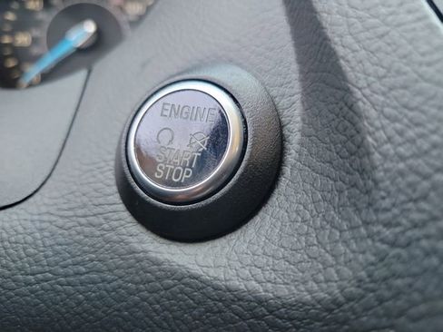 Used 2015 Ford Focus Titanium image 28