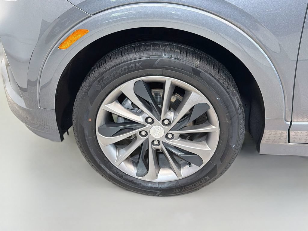Used 2022 Buick Encore GX Preferred w/ Sport Touring Package FWD image 30
