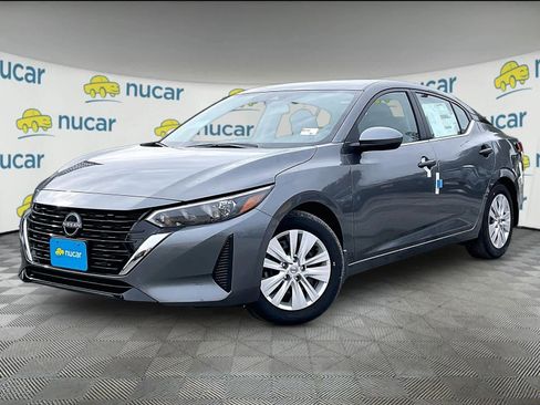 Used 2025 Nissan Sentra S image 3