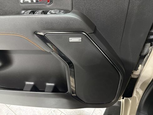 Used 2022 GMC Sierra 1500 AT4 w/ AT4 Premium Package AWD/4WD image 25