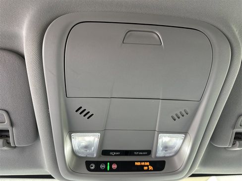 Certified 2024 Chevrolet Equinox LT image 26