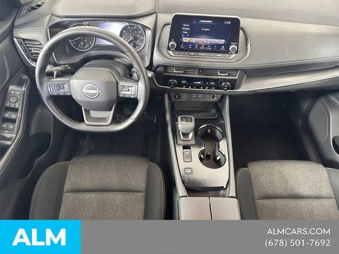 Used 2025 Nissan Rogue SV FWD image 26