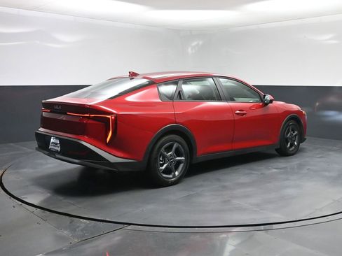 Used 2025 Kia K4 LXS image 22