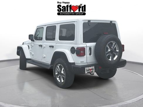 Used 2021 Jeep Wrangler Unlimited Sahara AWD/4WD image 4