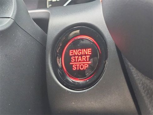 Used 2025 Honda HR-V Sport image 22