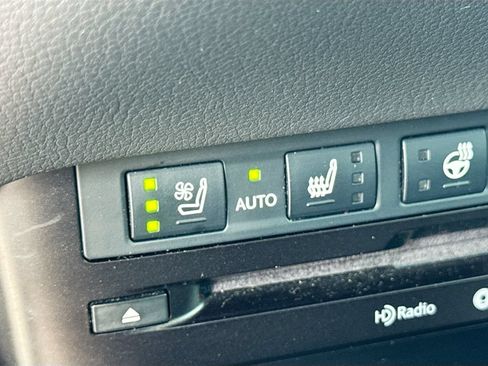 Used 2021 Lexus ES 350 w/ Premium Package FWD image 19