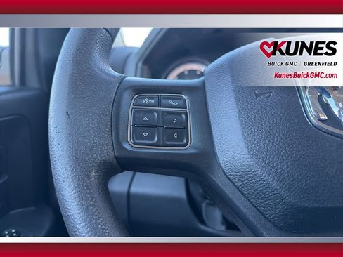 Used 2018 RAM 1500 Express image 20