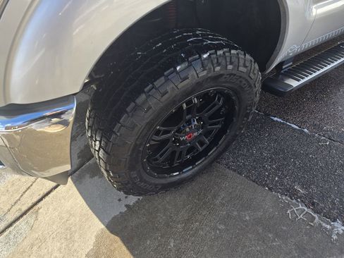 Used 2012 Ford F250 Lariat w/ Lariat Ultimate Pkg image 4