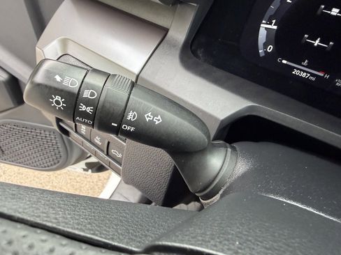 Certified 2024 Toyota Tacoma TRD Off-Road w/ TRD Off Road Premium Package image 34