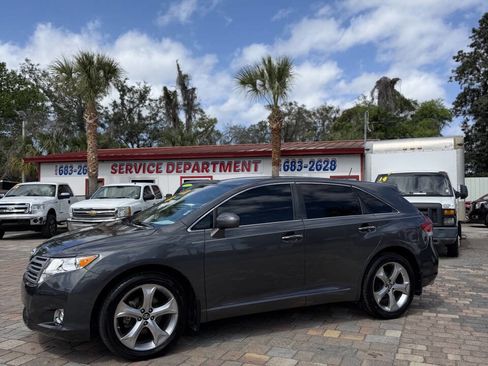 Used 2010 Toyota Venza image 10