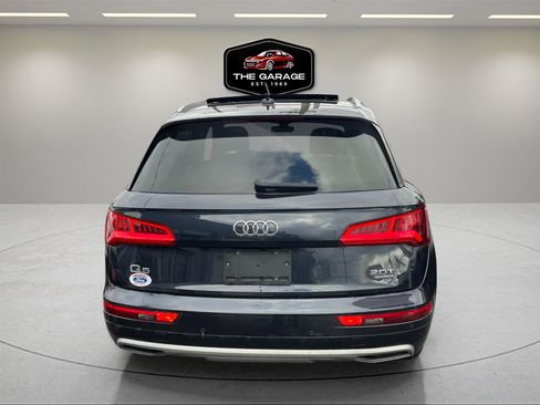 Used 2018 Audi Q5 2.0T Premium Plus w/ Premium Plus Package image 3