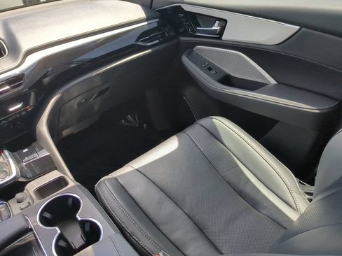 Used 2024 Acura MDX FWD w/ Technology Package image 15
