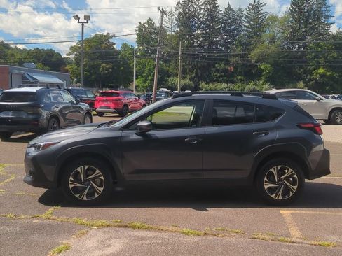 Used 2024 Subaru Crosstrek 2.0i Premium AWD/4WD image 7