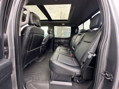 Used 2021 Ford F250 Lariat w/ Lariat Ultimate Package AWD/4WD image 13
