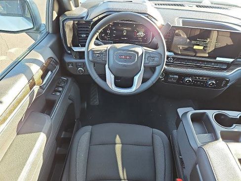 New 2026 GMC Sierra 1500 Elevation image 8