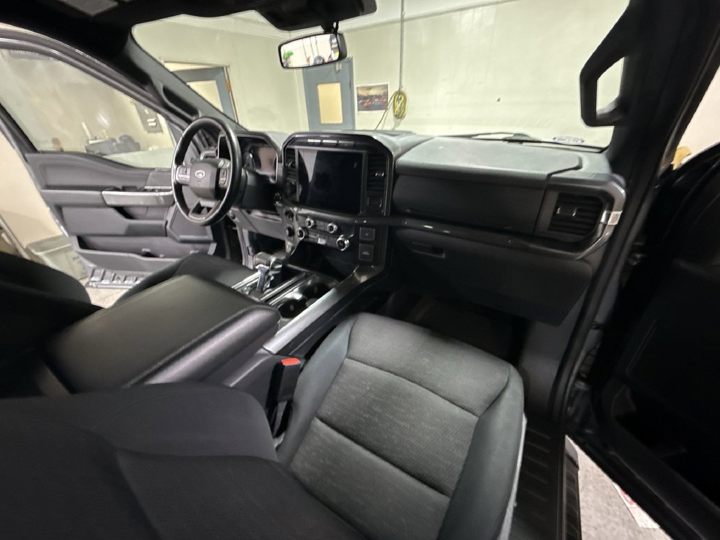 Used 2022 Ford F150 XLT w/ Equipment Group 302A High AWD/4WD image 37