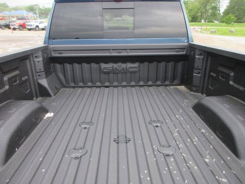New 2026 GMC Sierra 3500 Denali w/ Denali Reserve Package AWD/4WD image 7
