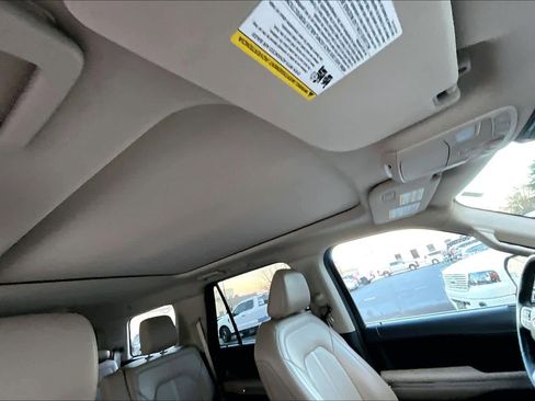 Certified 2023 Ford Expedition Limited image 14