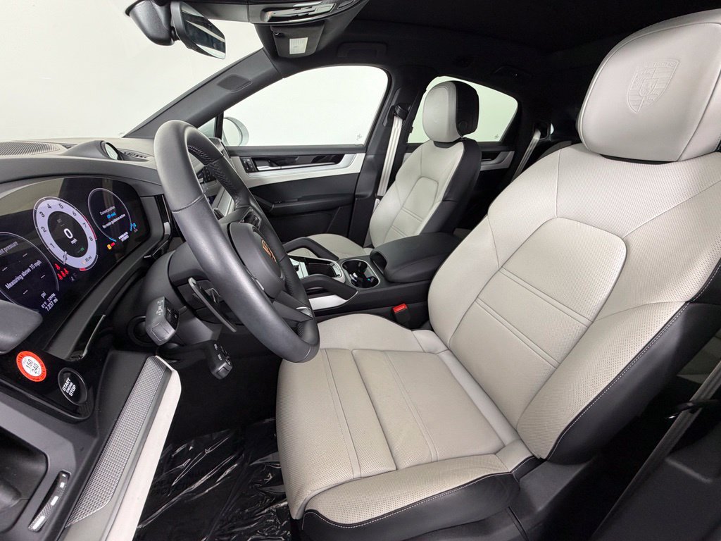 Certified 2026 Porsche Cayenne S AWD/4WD image 5