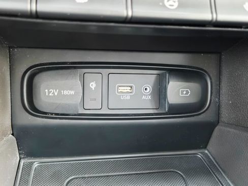 Used 2020 Hyundai Santa Fe Limited FWD image 31