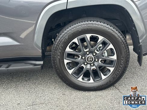 Used 2024 Toyota Sequoia Limited image 20