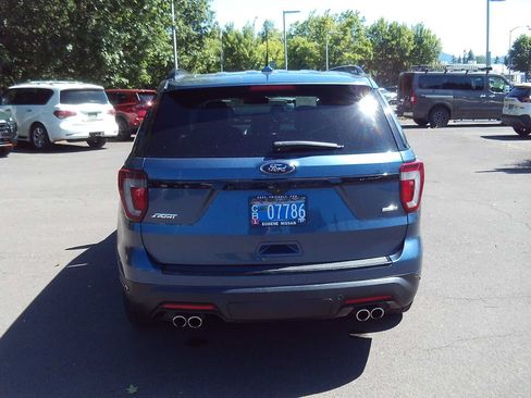 Used 2018 Ford Explorer Sport w/ Ford Safe & Smart Package AWD/4WD image 4