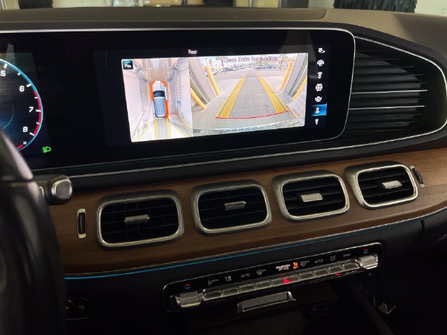 Used 2021 Mercedes-Benz GLE 350 image 25