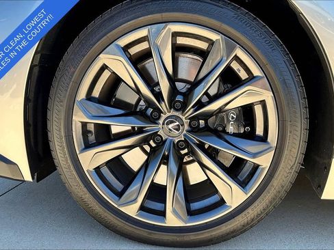 Used 2024 Lexus LS 500 F Sport w/ Dynamic Handling Package RWD image 12