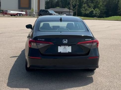 Used 2024 Honda Civic Touring image 7