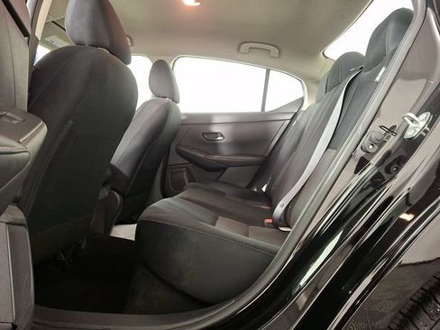 Used 2024 Nissan Sentra SV FWD image 13