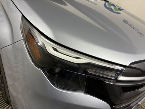 Certified 2026 Subaru Forester Premium AWD/4WD image 33