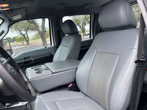 Used 2014 Ford F350 XL w/ Power Equipment Group image 22