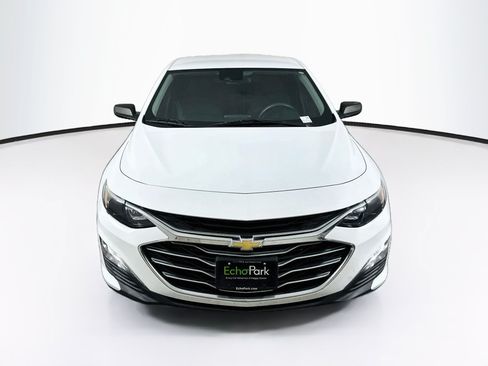 Used 2023 Chevrolet Malibu LS w/ LPO, Floor Liner Package FWD image 2