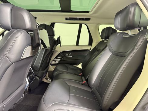 Used 2024 Land Rover Range Rover Autobiography AWD/4WD image 15