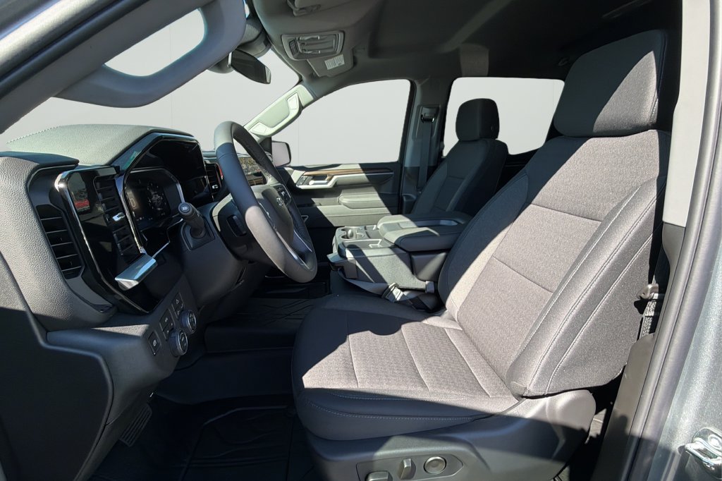 New 2026 Chevrolet Silverado 1500 RST w/ RST Select Package AWD/4WD image 18