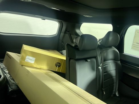 New 2026 Kia EV9 Land w/ Nightfall Edition Package image 33