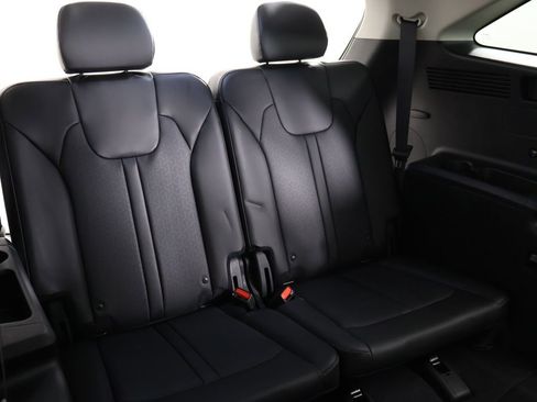 Used 2022 Kia Sorento S w/ Panoramic Sunroof Package AWD/4WD image 39