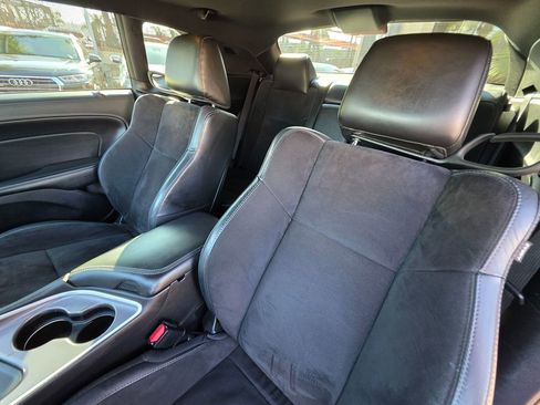 Used 2020 Dodge Challenger GT w/ Plus Package image 20