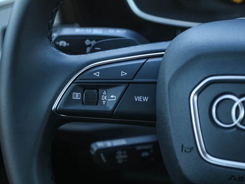 New 2025 Audi Q3 2.0T Premium image 22